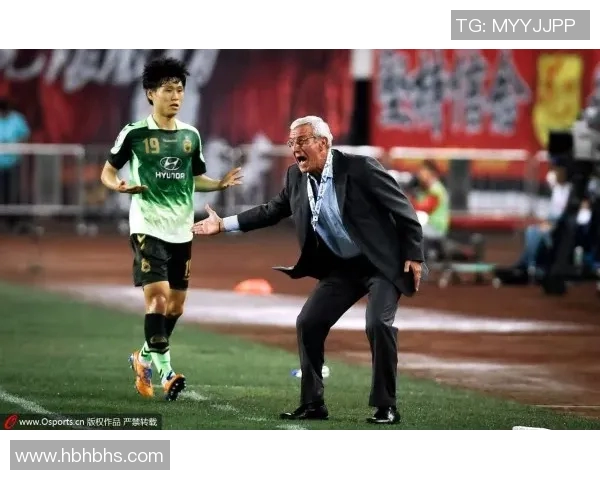 广州羽毛球队防守革新之路:从传统到现代的转型探索与实践 广州羽毛球队防守革新之路:从传统到现代的转型探索与实践