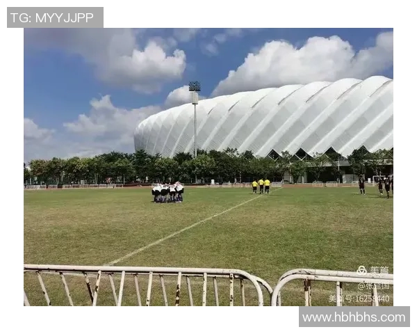 深圳篮球队奋勇拼搏的杯赛之路与辉煌成就回顾 深圳篮球队奋勇拼搏的杯赛之路与辉煌成就回顾