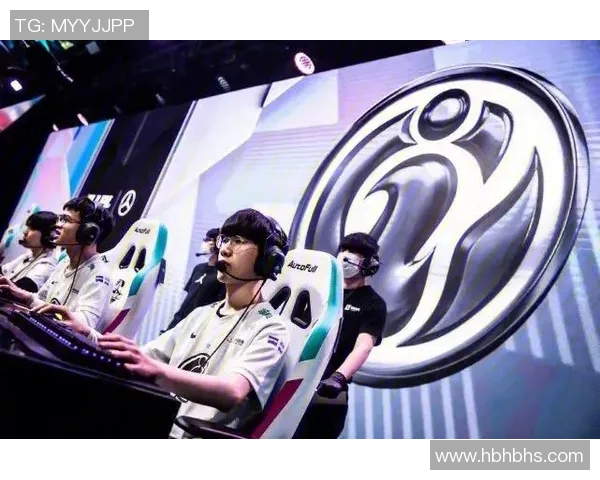 CSGO战术解析：深入探讨IG战队的游戏节奏与策略运用