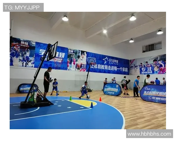 南京极限运动队如何通过边路渗透实现战术革新与团队协作提升