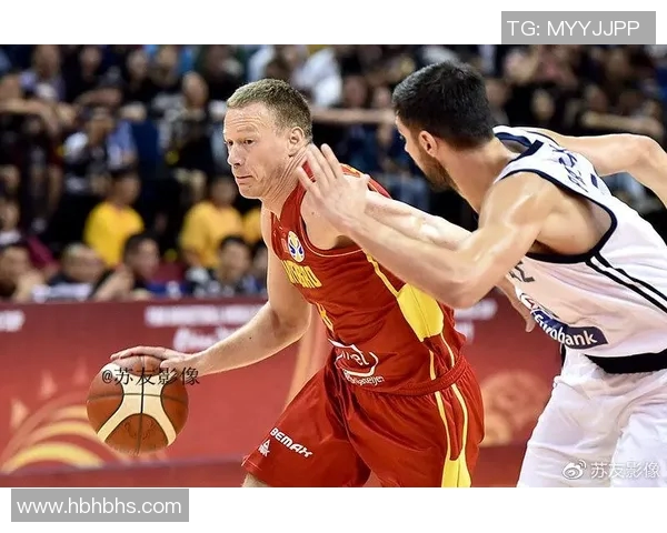 南京羽毛球队在世界杯预选赛中的战术分析与表现评估