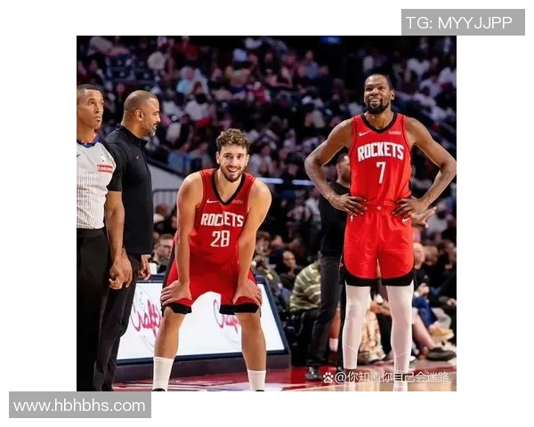 伊曼纽尔奎克利的崛起与未来展望:篮球天才的成长之路 伊曼纽尔奎克利的崛起与未来展望:篮球天才的成长之路